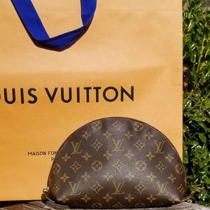 Louis Vuitton Monogram Accessories Cosmetics Pouch